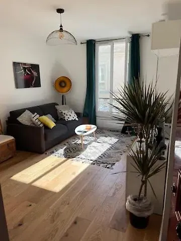 Appartement 2 Pieces Tout Neuf Buttes Chaumont location